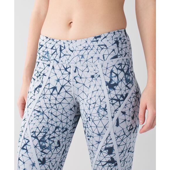 Lululemon Pedal Pace Crop Star Crushed Print – Size 4 - Picture 3 of 6